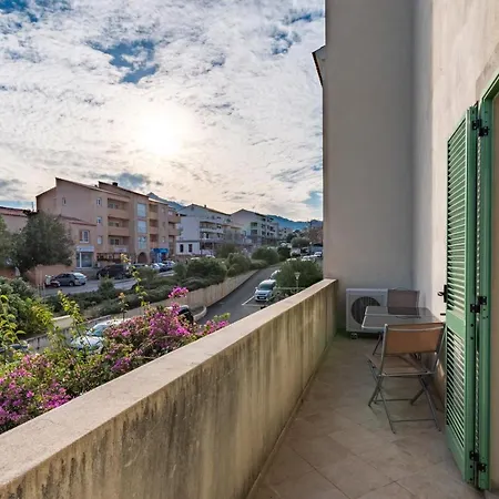 Διαμέρισμα Isula Rossa